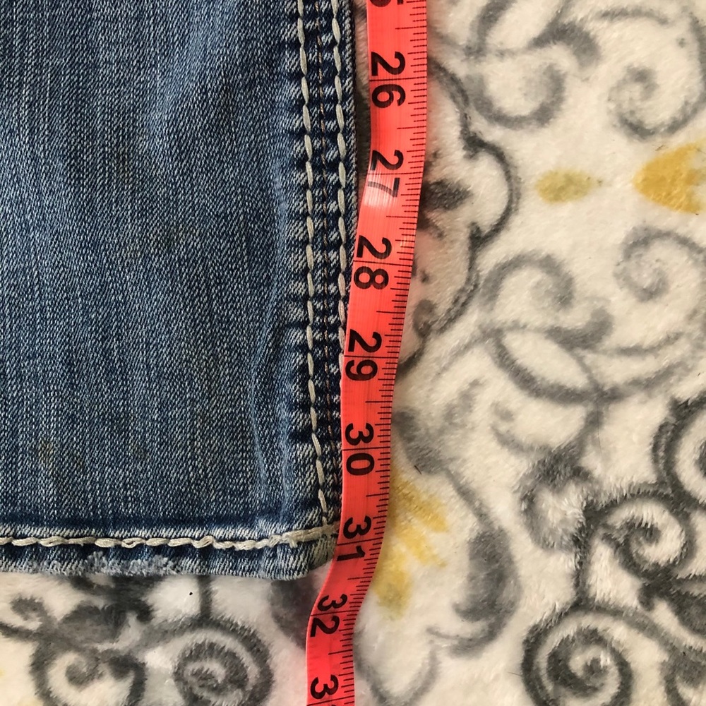 Rock revival jeans